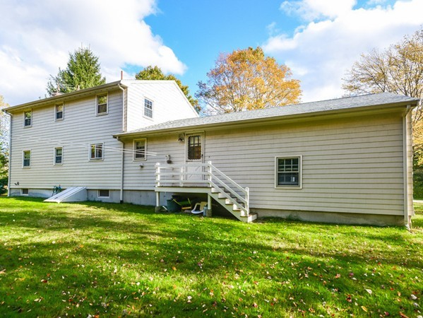 30 Rachael Circle Easton, MA 02375 - Photo 4 of 30 Gallery Image 4