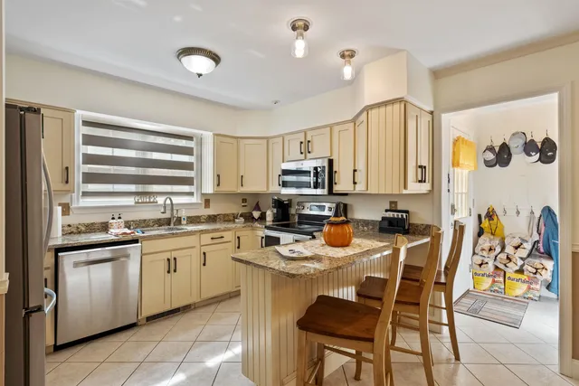 $549,900 | 6 Independence Way, Unit A, Laconia, NH 03246