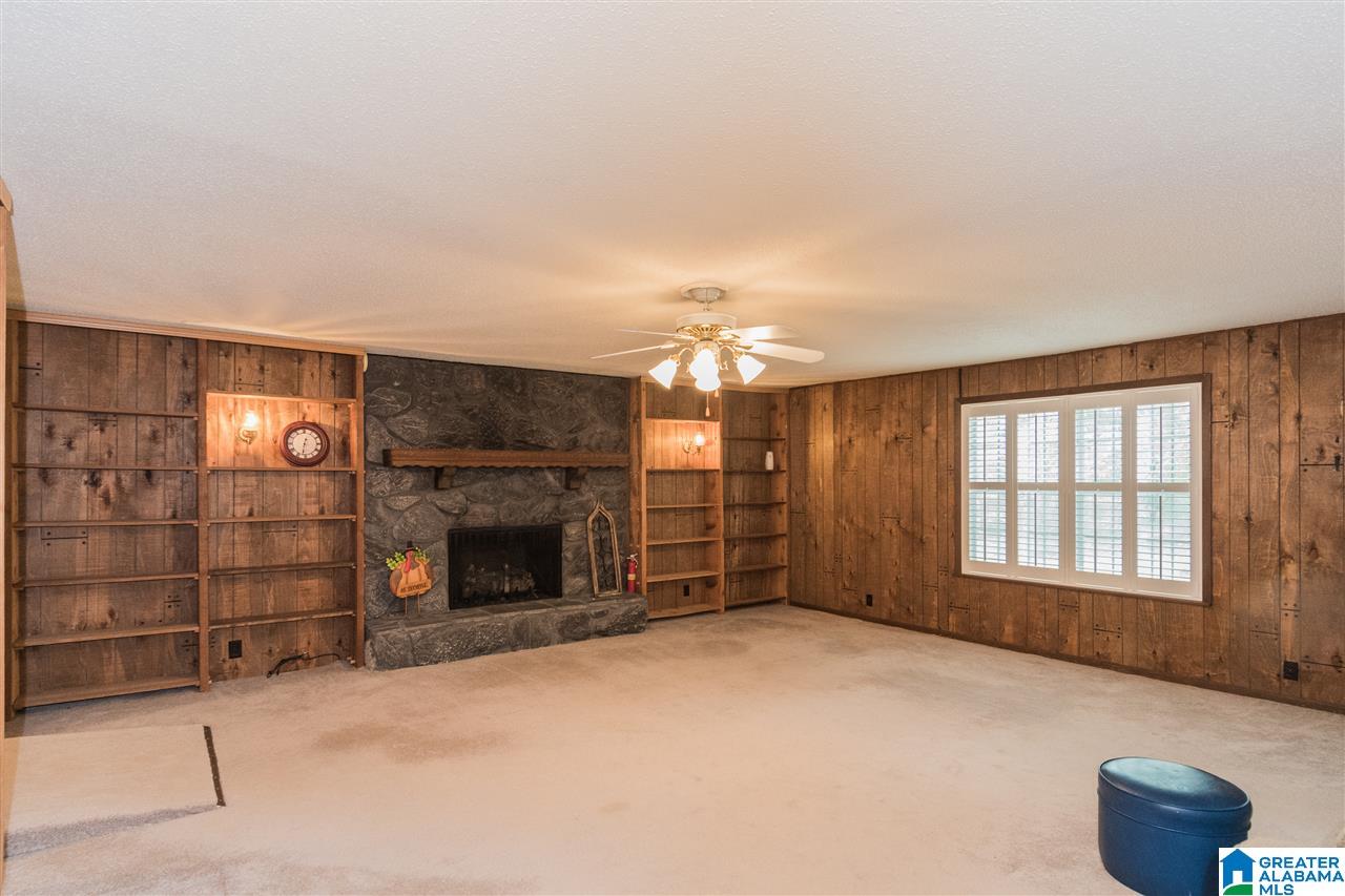 340 10th Street Pleasant Grove, AL 35127 - Photo 13 of 38