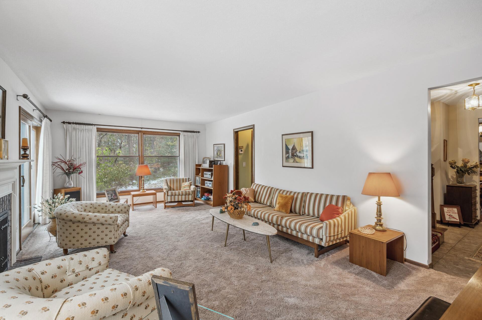 3 Evergreen Road North Oaks, MN 55127 - Photo 8 of 50 Gallery Image 8