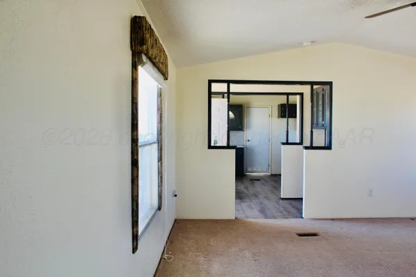 $170,000 | 229 Montana Drive, Cactus, TX 79029