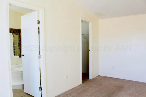 $170,000 | 229 Montana Drive, Cactus, TX 79029