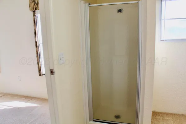 $170,000 | 229 Montana Drive, Cactus, TX 79029