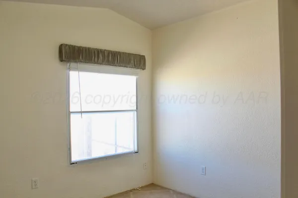 $170,000 | 229 Montana Drive, Cactus, TX 79029