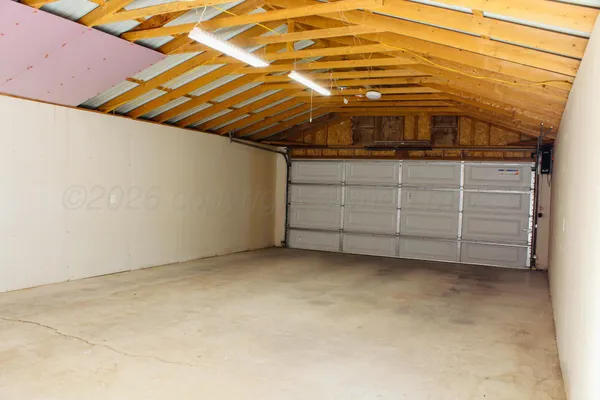 $170,000 | 229 Montana Drive, Cactus, TX 79029