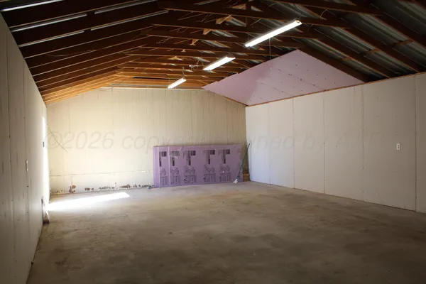 $170,000 | 229 Montana Drive, Cactus, TX 79029