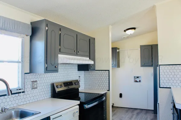 $170,000 | 229 Montana Drive, Cactus, TX 79029