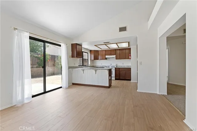 $2,950 | 2258 Gregory Avenue, Palmdale, CA 93550