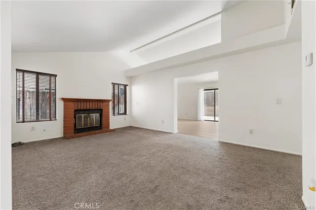 $2,950 | 2258 Gregory Avenue, Palmdale, CA 93550