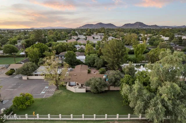 $2,000,000 | 1522 West Myrtle Avenue, Phoenix, AZ 85021