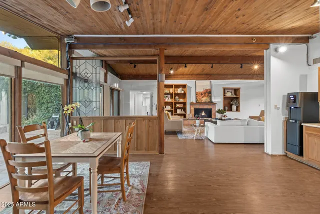 $2,000,000 | 1522 West Myrtle Avenue, Phoenix, AZ 85021