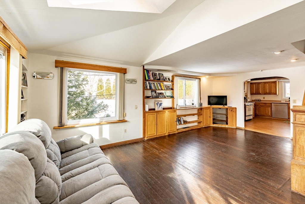 46 Miller Road Southwick, MA 01077 - Photo 12 of 39 Gallery Image 12