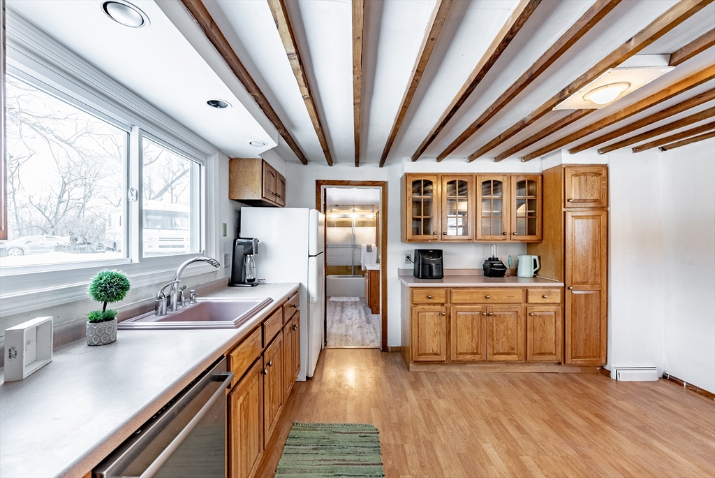 46 Miller Road Southwick, MA 01077 - Photo 6 of 39 Gallery Image 6