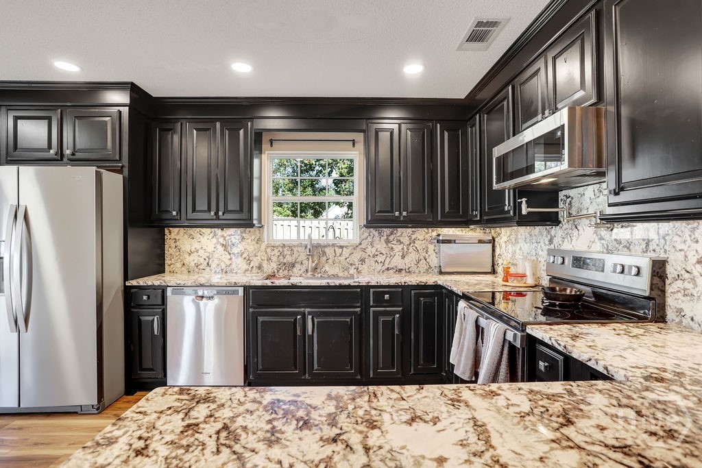 111 Harvest Drive Springfield, GA 31329 - Photo 2 of 47
