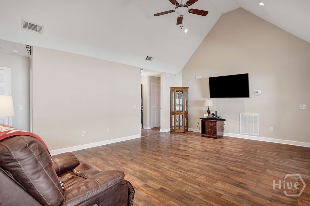 111 Harvest Drive Springfield, GA 31329 - Photo 8 of 47