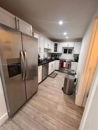 $7,200 | 3675 Southwest 26th Street, Miami, FL 33133