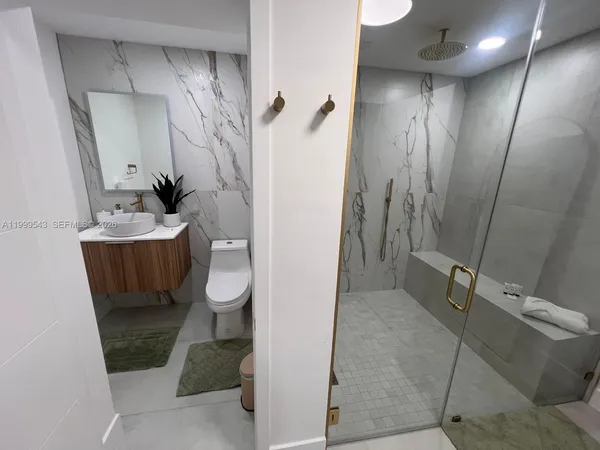 $7,200 | 3675 Southwest 26th Street, Miami, FL 33133