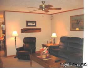 104 Genoa Drive Springfield, IL 62703 - Photo 3 of 8 Gallery Image 3