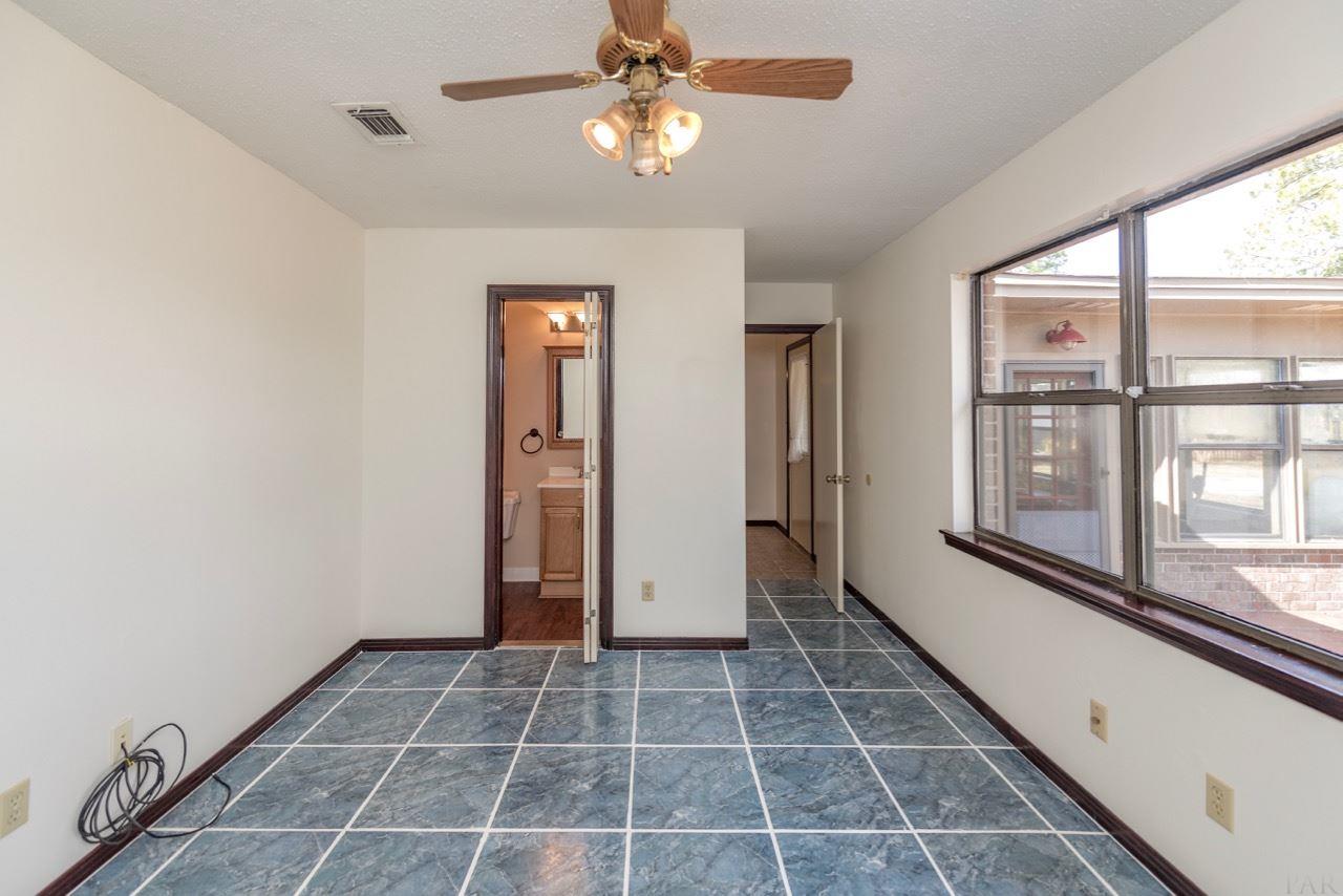 480 Riola Place Pensacola, FL 32506 - Photo 28 of 48 Gallery Image 28