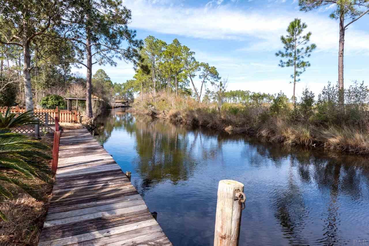 480 Riola Place Pensacola, FL 32506 - Photo 36 of 48 Gallery Image 36