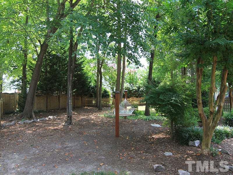 1323 Red Twig Road Apex, NC 27502 - Photo 23 of 25 Gallery Image 23