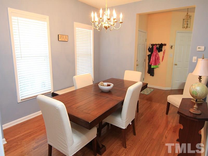 1323 Red Twig Road Apex, NC 27502 - Photo 10 of 25 Gallery Image 10