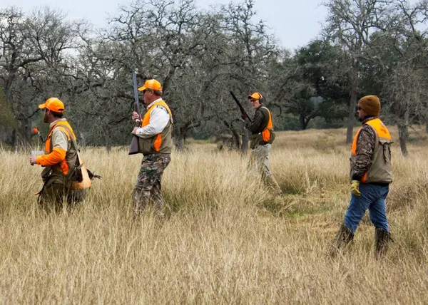 $885,000 | 109 Mallard Lane, Columbus, TX 78934