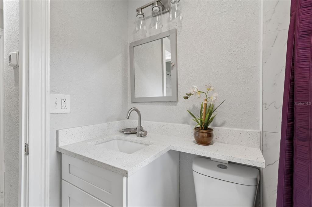 804 Valencia Road Plant City, FL 33563 - Photo 8 of 49 Gallery Image 8