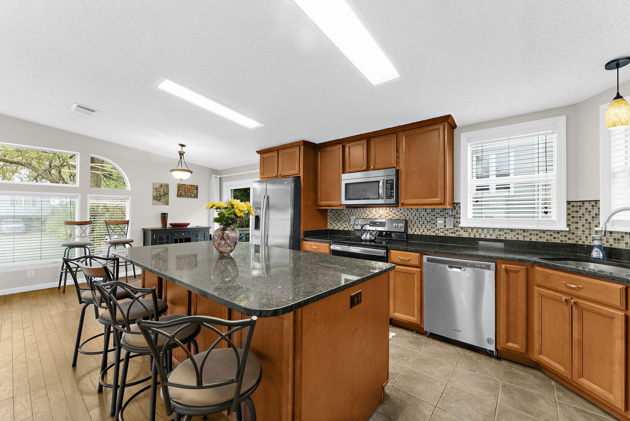 1606 Terns Nest Road Charleston, SC 29412 - Photo 16 of 49 16-web-or-mls-DSC05522