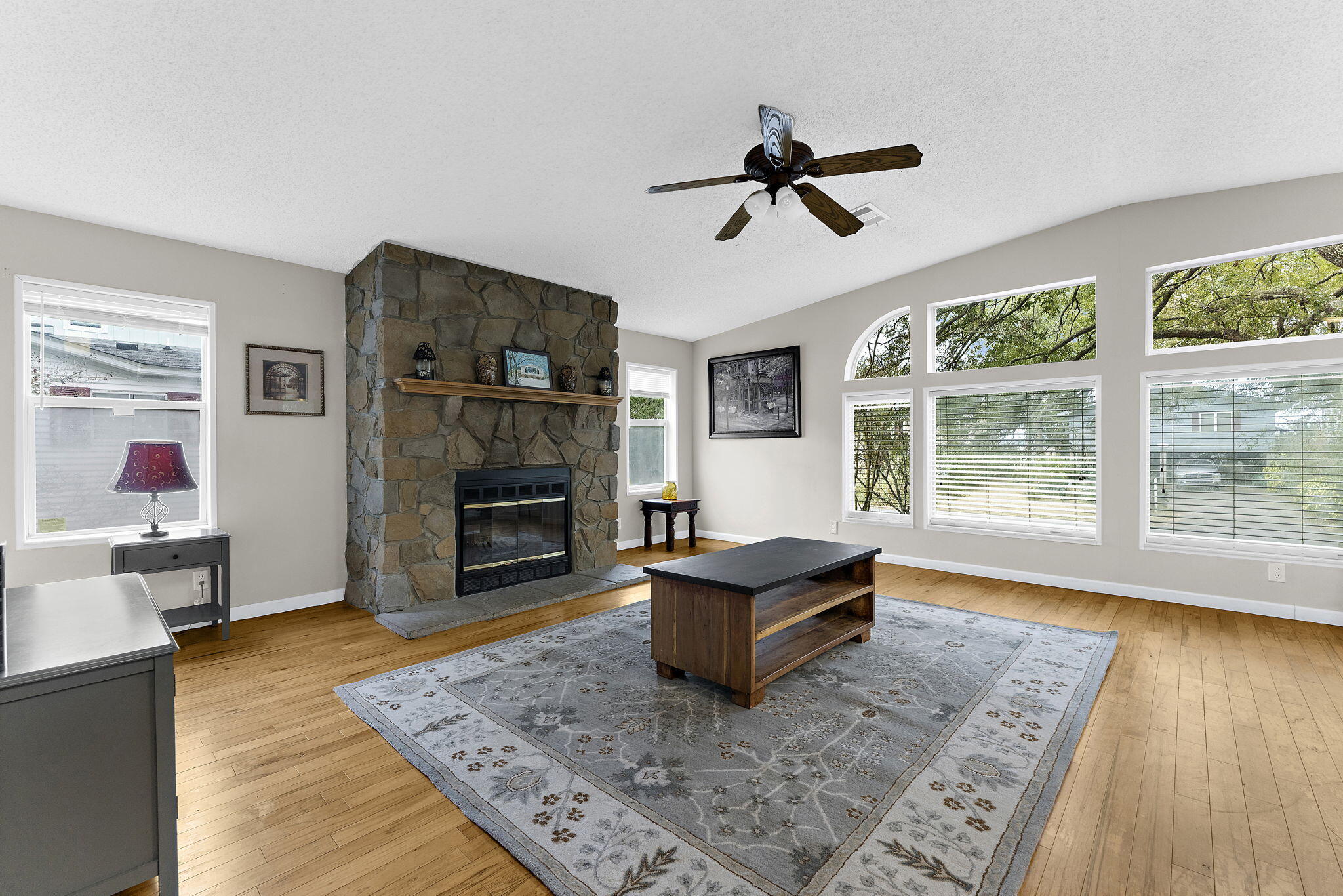 1606 Terns Nest Road Charleston, SC 29412 - Photo 8 of 49 8-web-or-mls-DSC05487