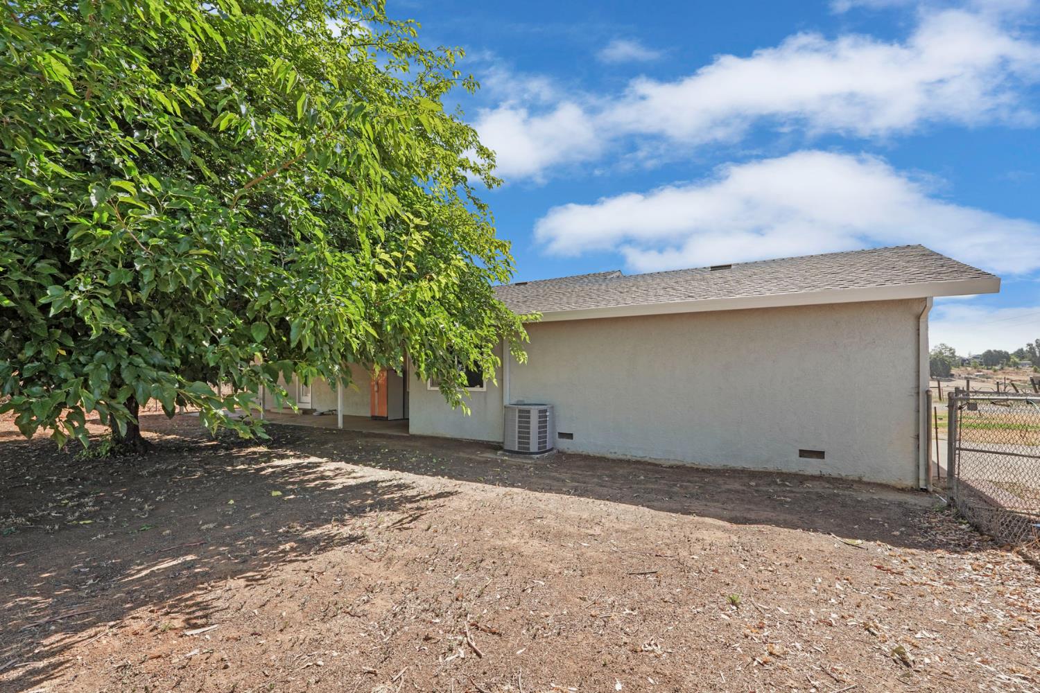 9480 Sunflower Road Wilton, CA 95693 - Photo 31 of 44 Gallery Image 31