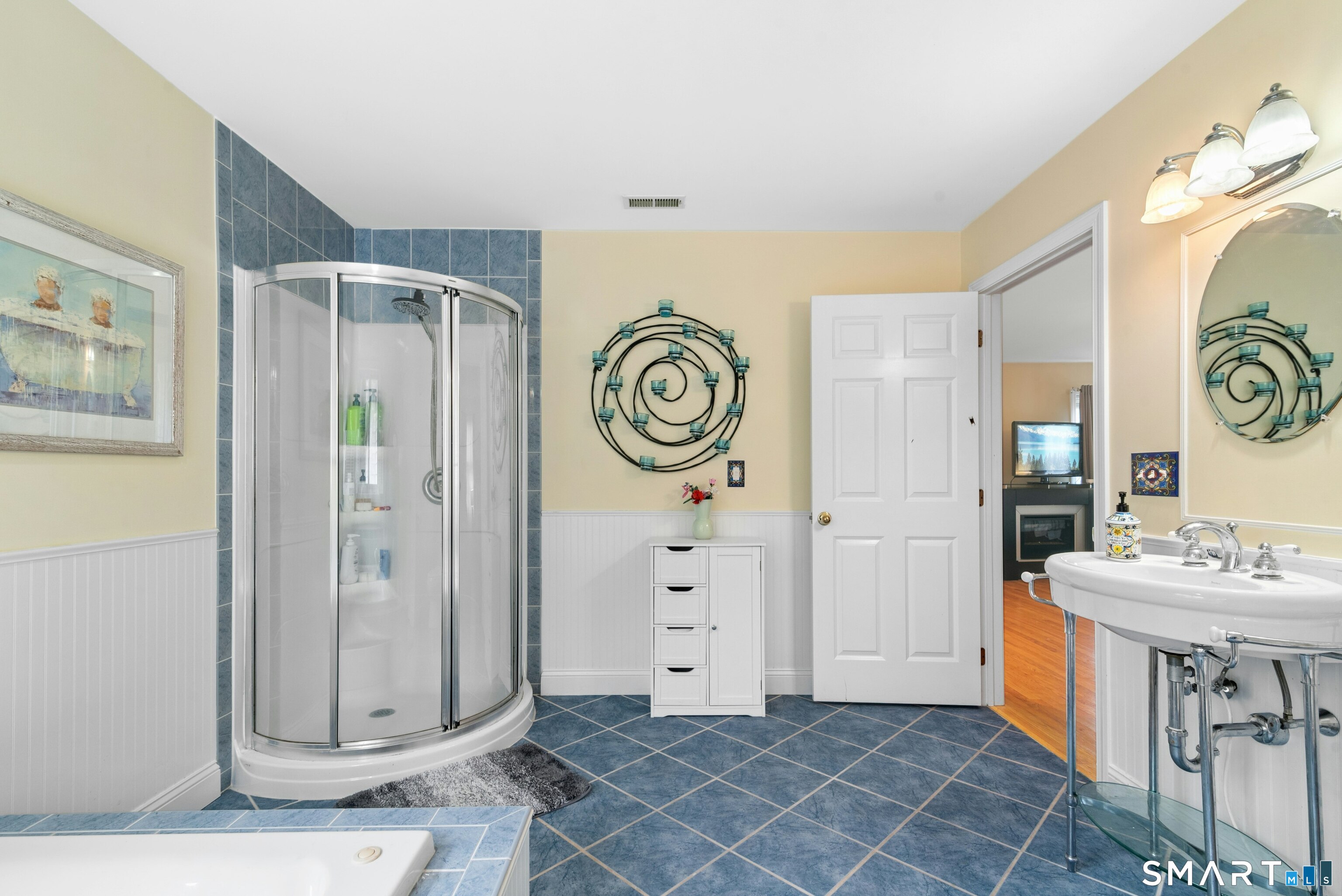 178 Maple Street Seymour, CT 06483 - Photo 14 of 33 Gallery Image 14
