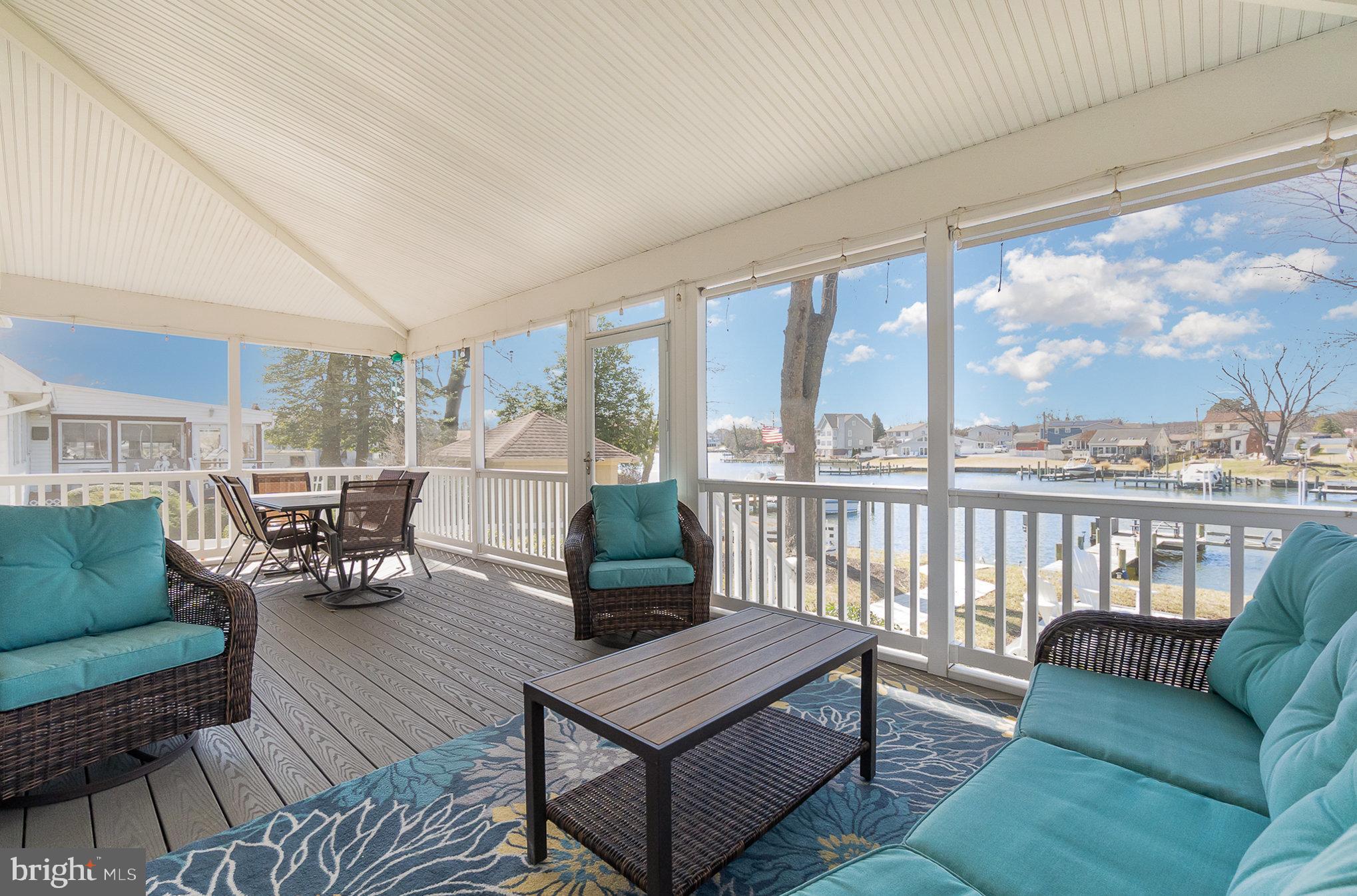 332 Miles Essex, MD 21221 - Photo 27 of 45 a living room with furniture and a floor to ceiling window