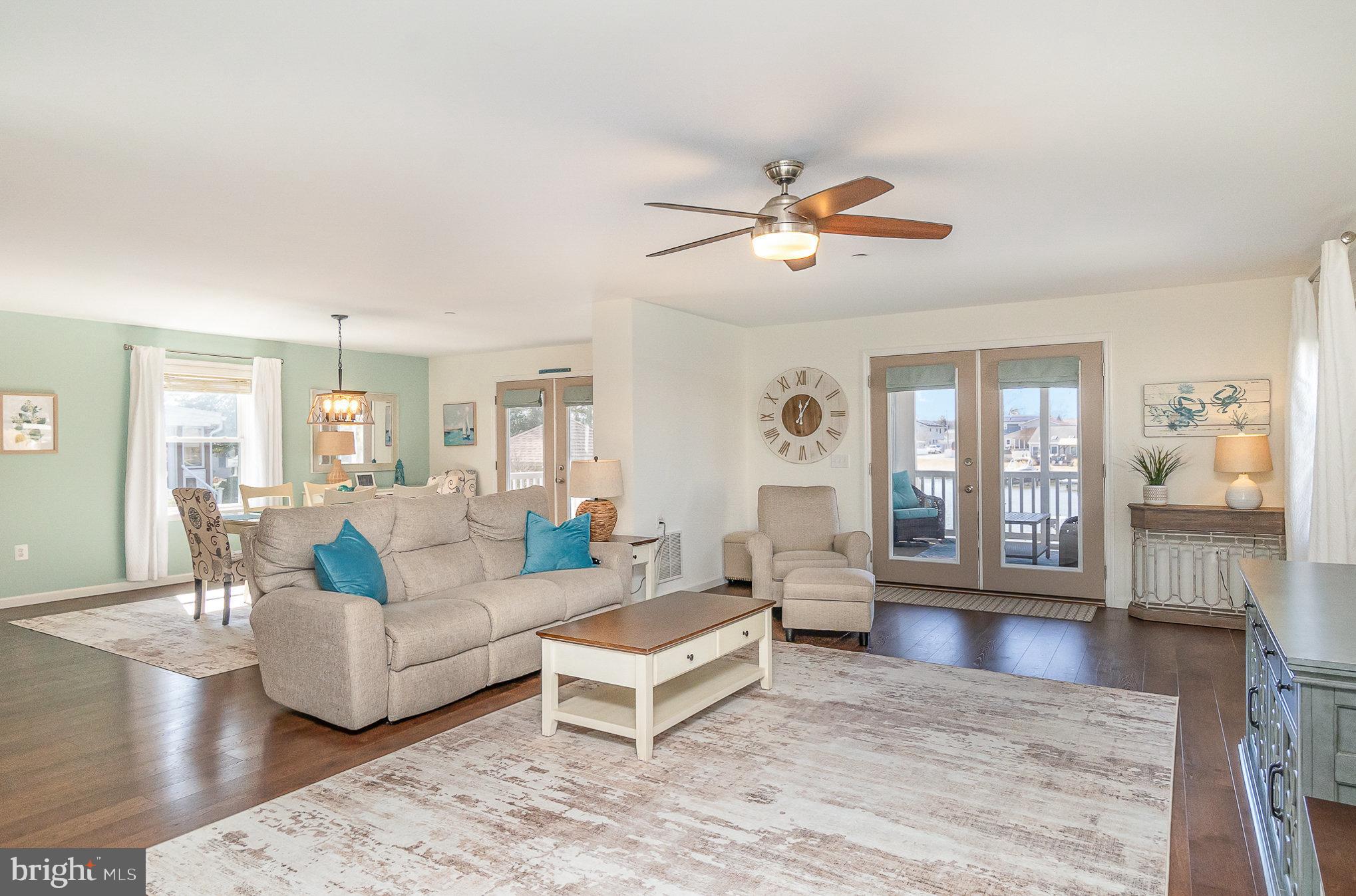 332 Miles Essex, MD 21221 - Photo 6 of 45 a living room with furniture and wooden floor