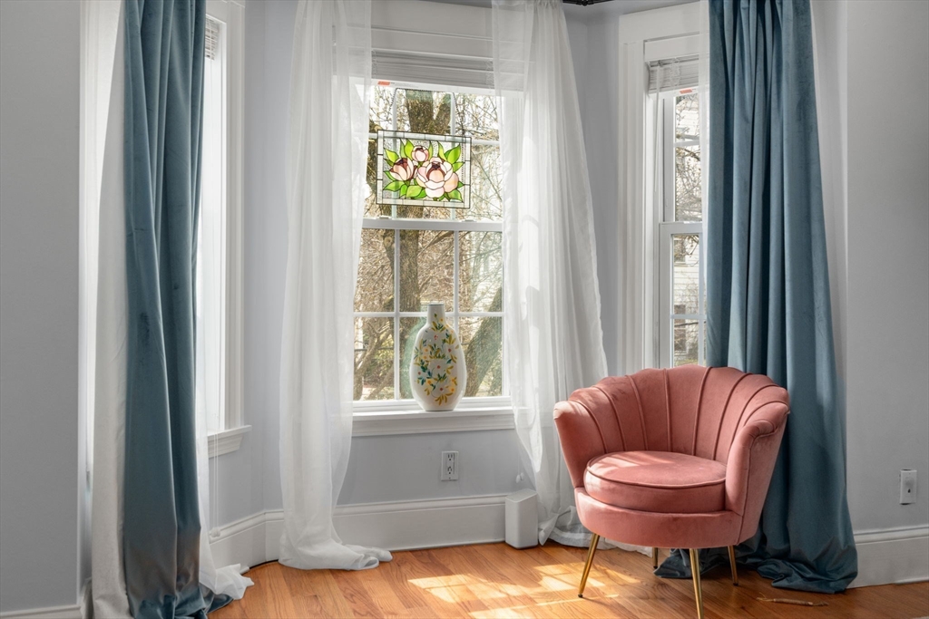 15 Upland Road, Unit 3 Cambridge, MA 02140 - Photo 7 of 18 Gallery Image 7