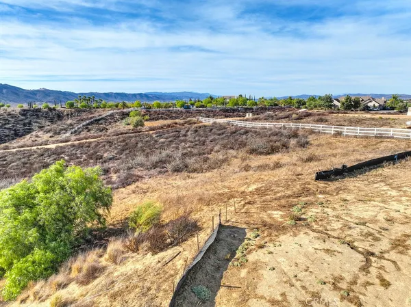 $1,200,000 | 43677 Calle De Velardo, Temecula, CA 92592