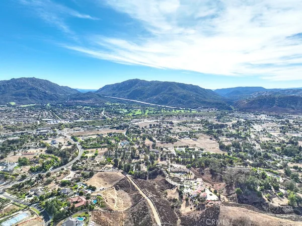$1,200,000 | 43677 Calle De Velardo, Temecula, CA 92592