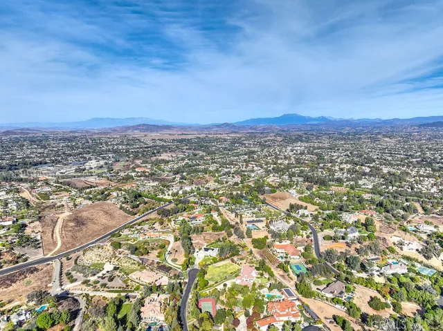$1,500,000 | 43677 Calle De Velardo, Temecula, CA 92592