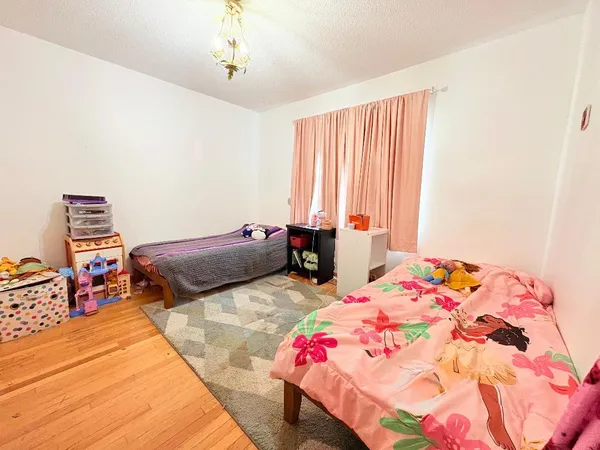 $2,750 | 393 Catbird Lane, Deerfield, IL 60015