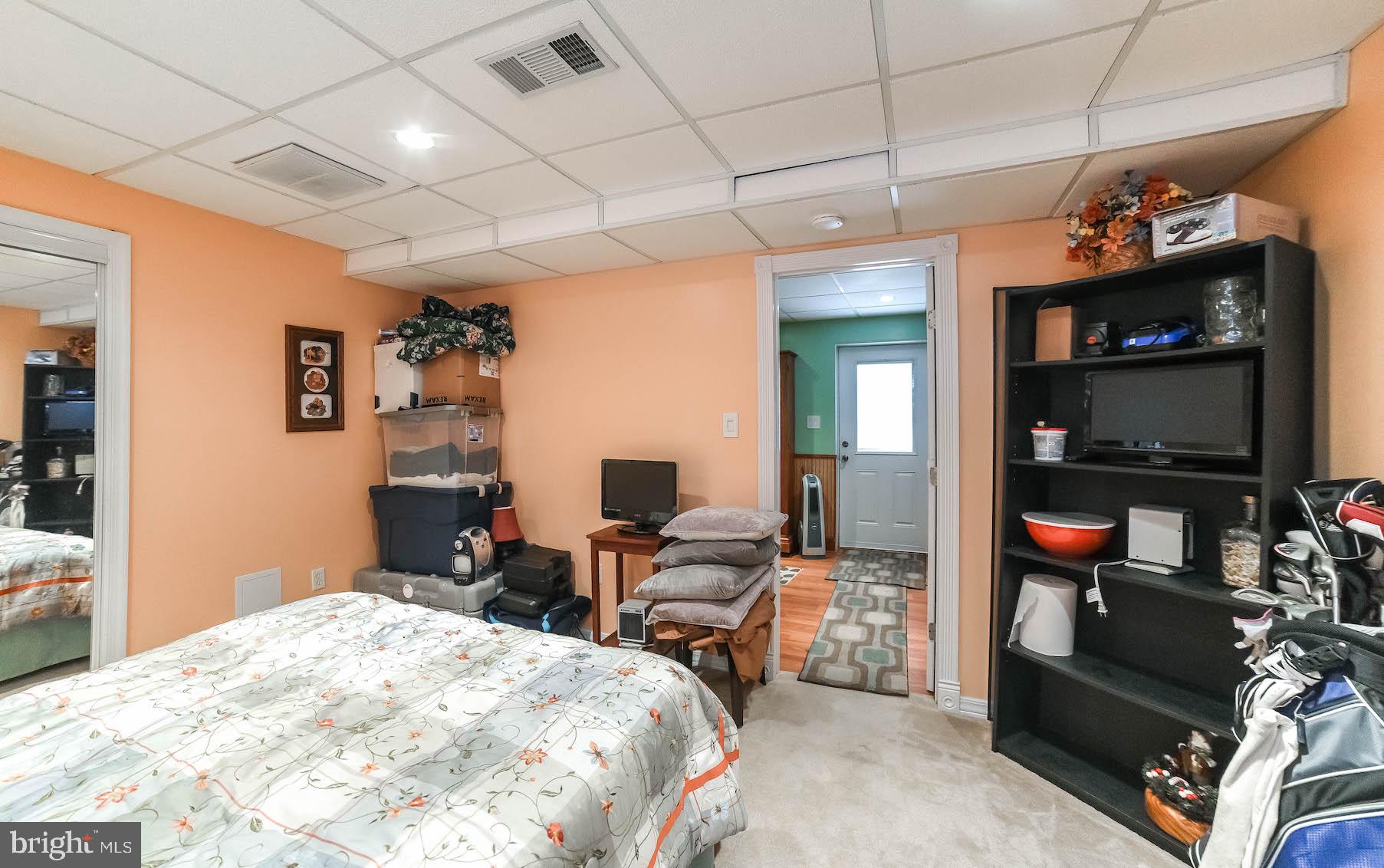 25828 Ricky Drive Hollywood, MD 20636 - Photo 30 of 42 Bedroom #4 hall view