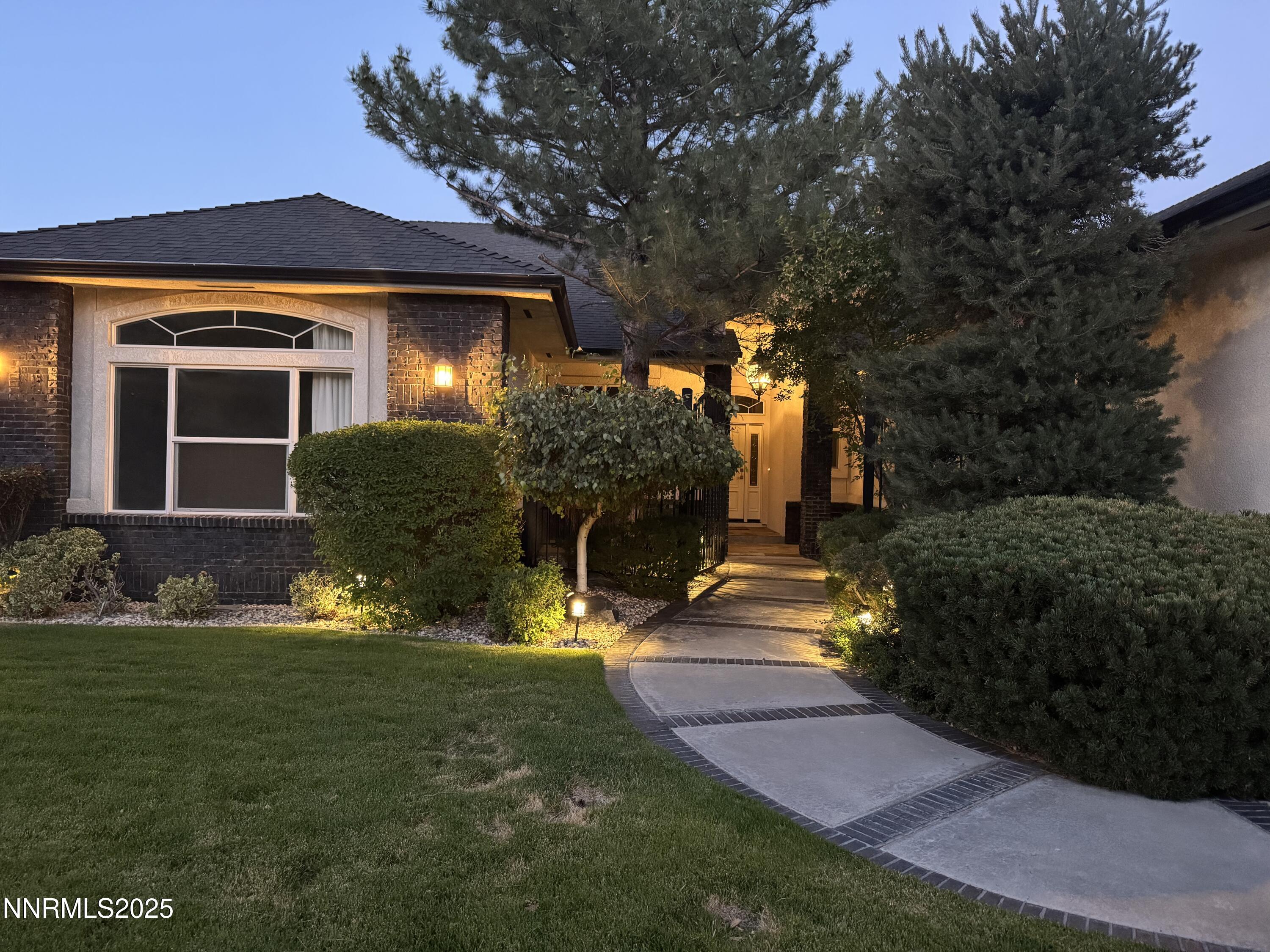 2511 Simons Court Carson City, NV 89703 - Photo 5 of 50 IMG_2972