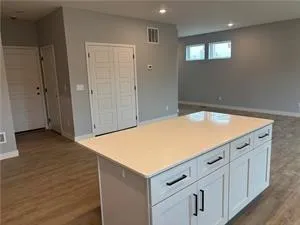 $370,000 | 4709 South Brentwood Avenue, Kansas City, MO 64136