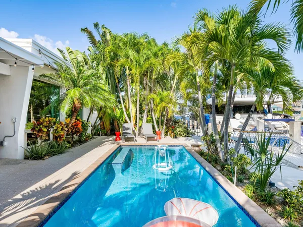 $14,000 | 1612 Southeast 13th Street, Fort Lauderdale, FL 33316