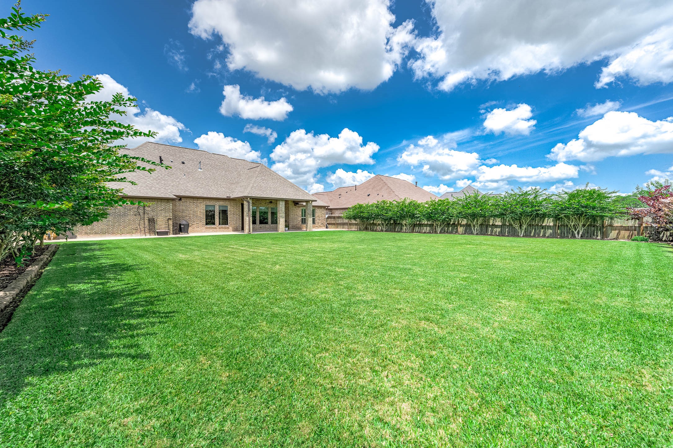 720 Rustic Oaks Drive Angleton, TX 77515 - Photo 29 of 35