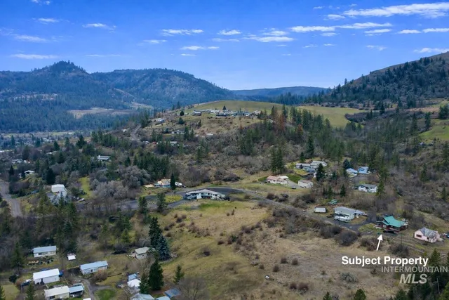 $279,900 | 418 Bryan Drive, Kamiah, ID 83536