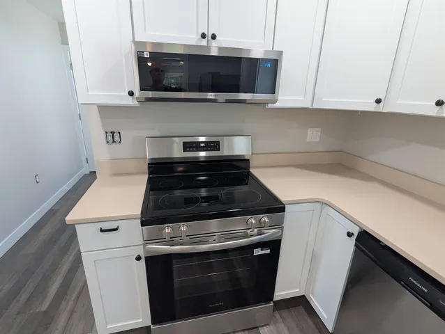 $204,900 | 2208 24th Avenue, Fort Wayne, IN 46802