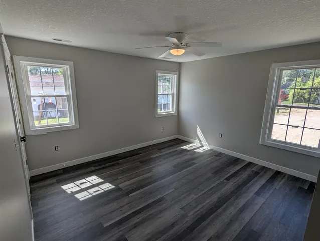 $204,900 | 2208 24th Avenue, Fort Wayne, IN 46802