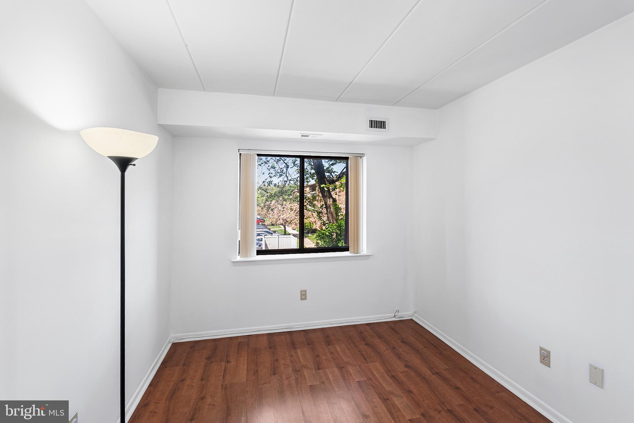 67101 Delaire Landing Road, Unit 101 Philadelphia, PA 19114 - Photo 13 of 29 Gallery Image 13