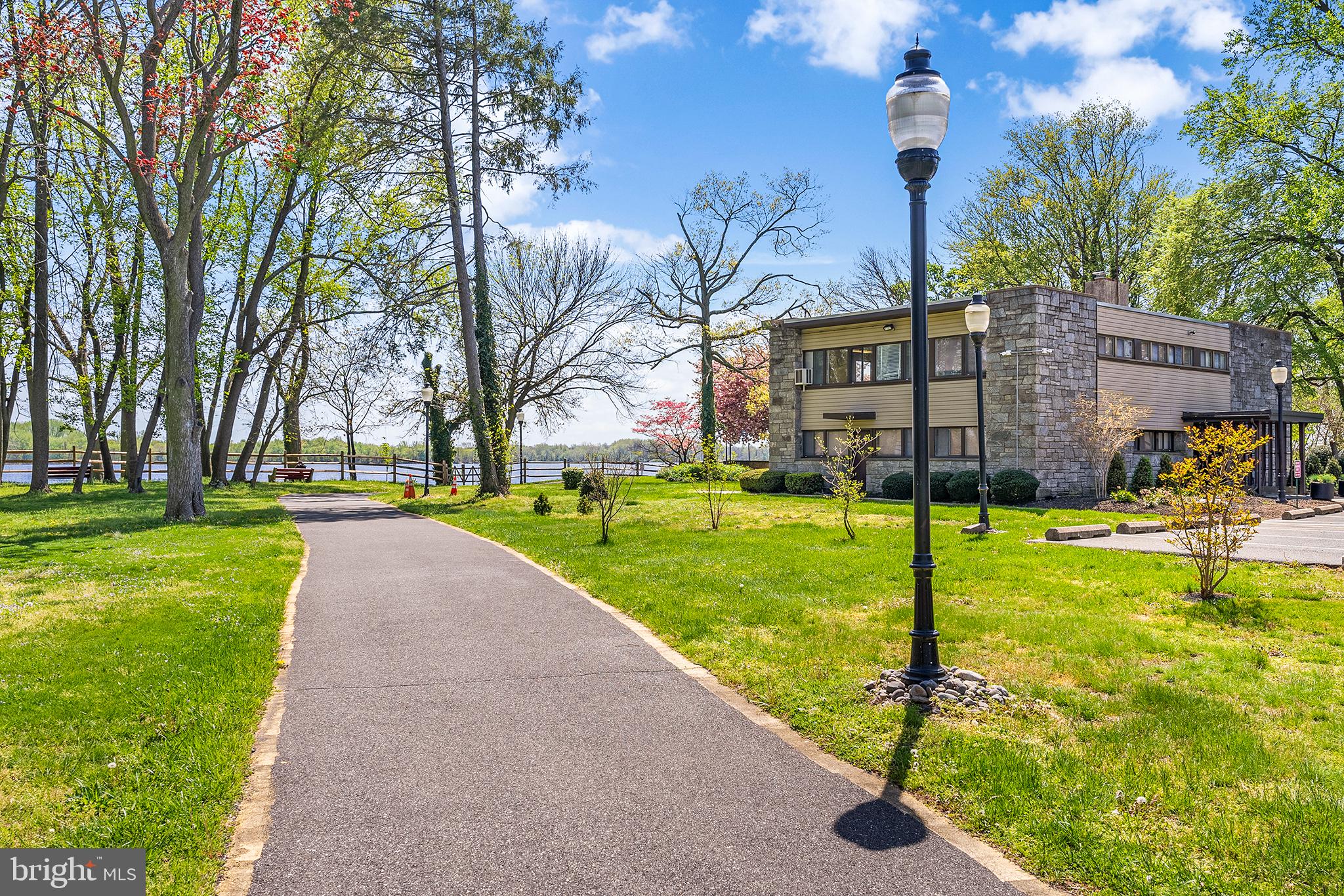 67101 Delaire Landing Road, Unit 101 Philadelphia, PA 19114 - Photo 21 of 29 Gallery Image 21