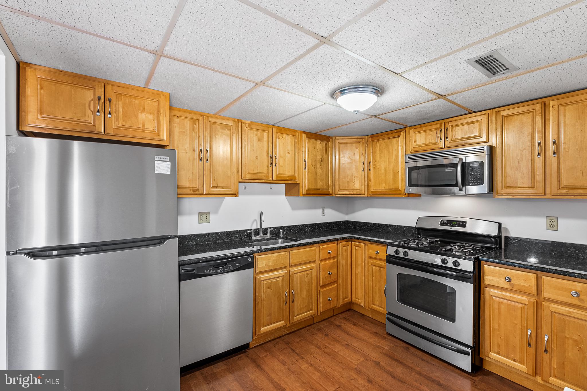 67101 Delaire Landing Road, Unit 101 Philadelphia, PA 19114 - Photo 9 of 29 Gallery Image 9